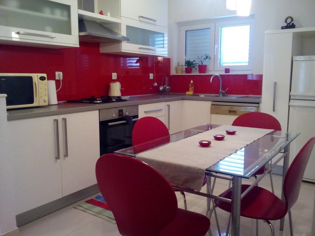 Apartment Petra Baška Voda Extérieur photo