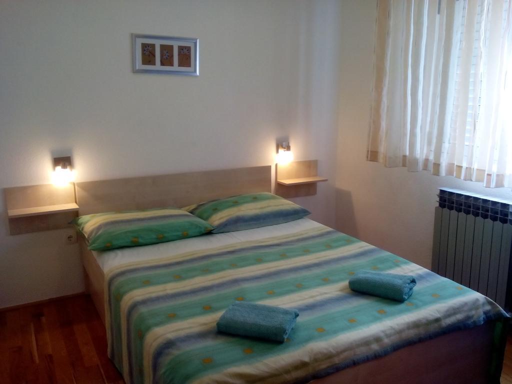 Apartment Petra Baška Voda Extérieur photo